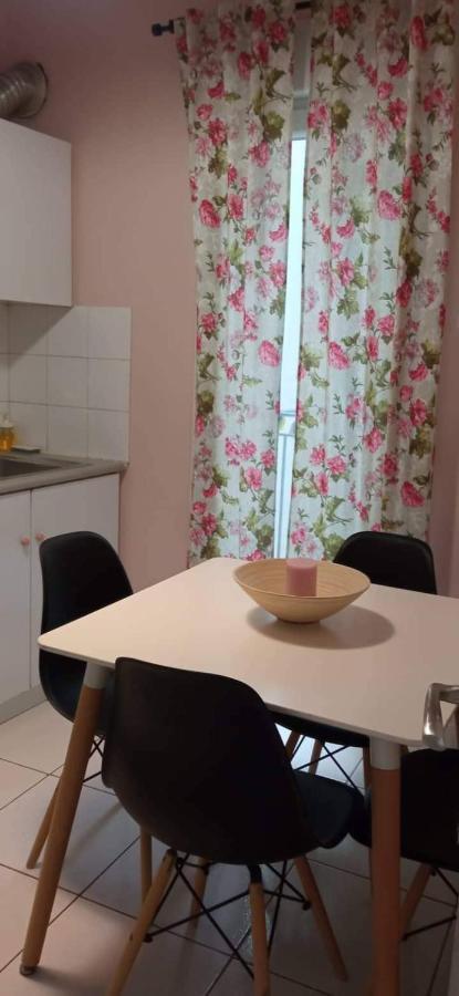 Vanilla - Happyhostgr - Downtown Apartment Volos Esterno foto